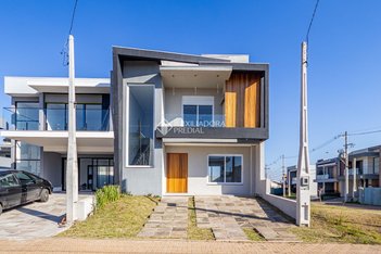 house em Rua Antônio Avelino Varela, Central Park - Cachoeirinha - RS
