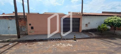 house em Avenida Marina da Silva Martins, Jardim dos Industriários - Araraquara - SP