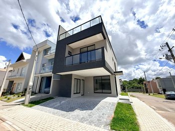 house em Rua Regina Stuzinski Ramos, Costeira - São José dos Pinhais - PR