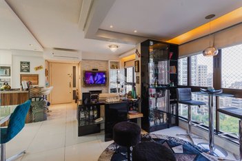 apartment em Rua João Caetano, Três Figueiras - Porto Alegre - RS