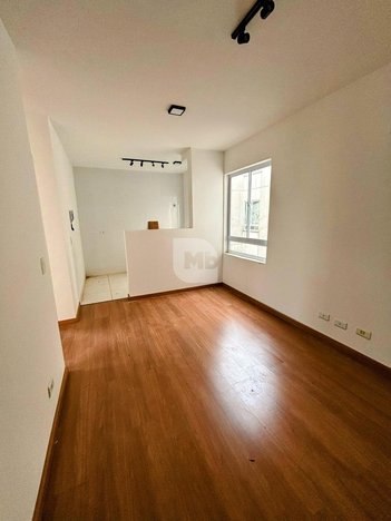 apartment em Rua Maurício Rosemann, Jardim Santo Antônio - Almirante Tamandaré - PR