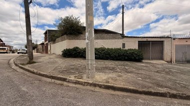 house em Rua Maria Molina Sanches, Parque das Laranjeiras - Sorocaba - SP