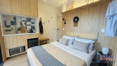 apartment em Rua Palmeiras, Água Verde - Curitiba - PR