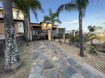 house em Rua Quarenta e Dois, Tropical - Contagem - MG