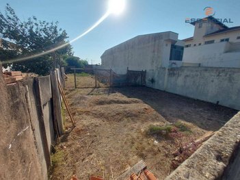 land_lot em Rua Antônio Gabriel, Vila São Lúcio - Botucatu - SP