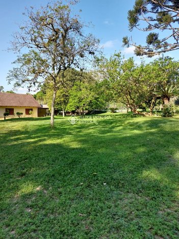 agricultural em Estrada Francisca de Oliveira Vieira, Belém Novo - Porto Alegre - RS