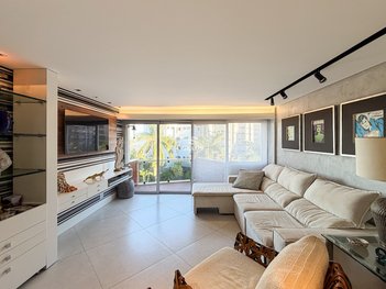 apartment em Avenida Paranaguá, Matinhos - Matinhos - PR