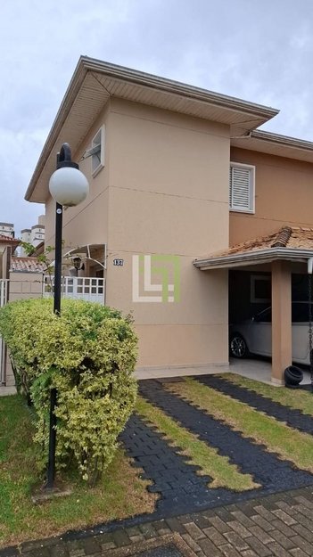 house em Avenida Antônio Frederico Ozanan, Vila Santana II - Jundiaí - SP