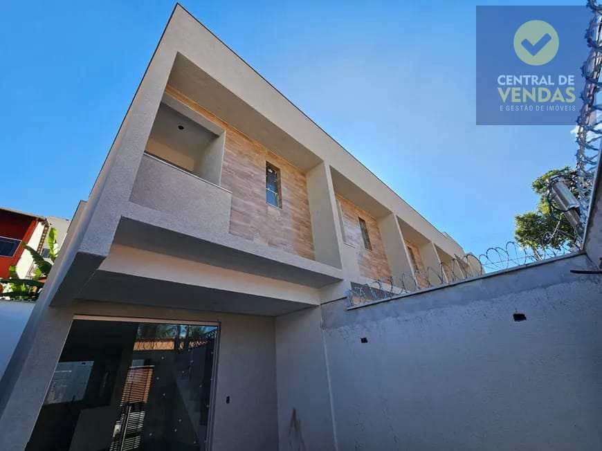Casa com 2 quartos — Planalto, Belo Horizonte
