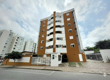 apartment em Rua Iguaçu, Santo Antônio - Joinville - SC