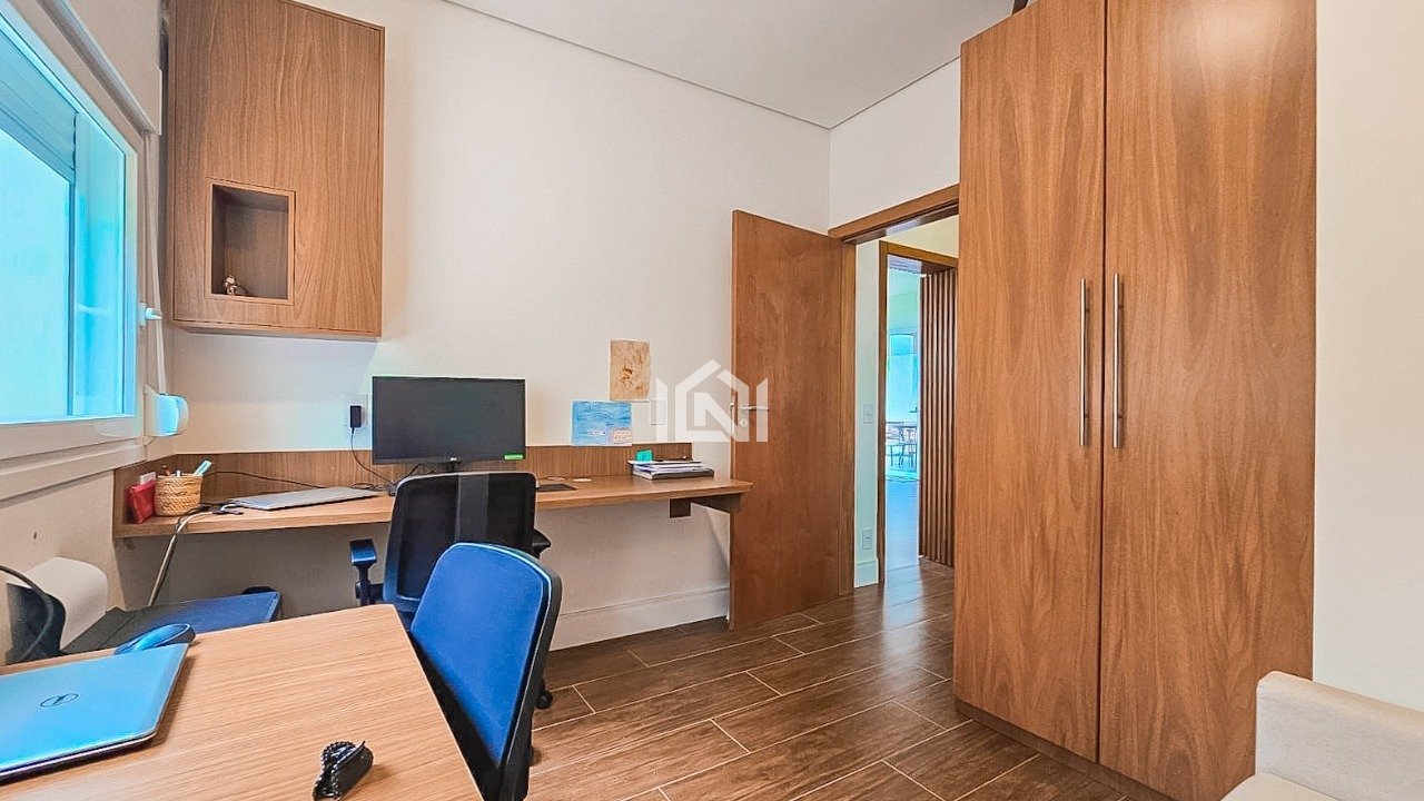 casa a venda no condominio parque das artes - suite terrea/ escritorio