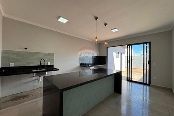 house em Rua Antonio Correa Vaz, Residencial Ouro Verde - Botucatu - SP