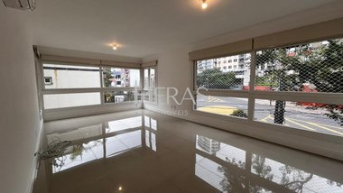 apartment em Rua Barão de Ubá, Boa Vista - Porto Alegre - RS