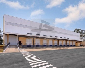 industrial em Pataxós, Jardim Magaly - Embu das Artes - SP