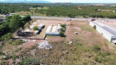 commercial_building em Emanuel Pinheiro km 6,5, Jardim Vitória - Cuiabá - MT