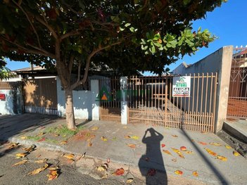 house em Rua Dolores Garcia Nieiro, Monte Belo - Londrina - PR