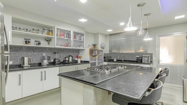 apartment em Rua Duque de Caxias, São Francisco - Curitiba - PR