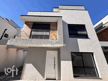 house em Benedito Calixto, Uberaba - Curitiba - PR