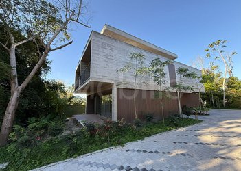 house em Avenida Rodesindo Pavan, Praia do Estaleiro - Balneário Camboriú - SC