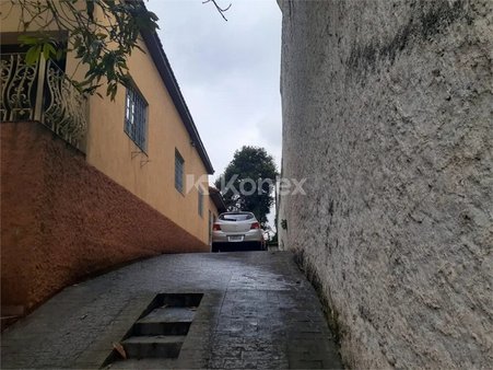 Cômodo Condomínio