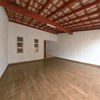 house em Rua Angelo Baccarin, Jardim Jequitibá - Leme - SP