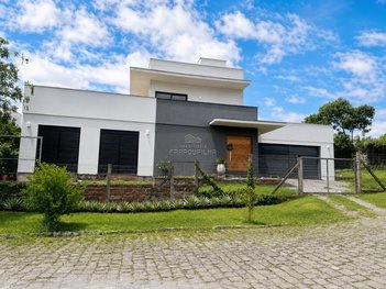 house em Rua Victório Tartarotti, Belvedere - Farroupilha - RS