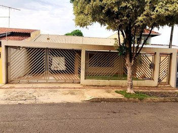 house em Rua Carlos Inácio Alves, Jardim Pérola - Londrina - PR