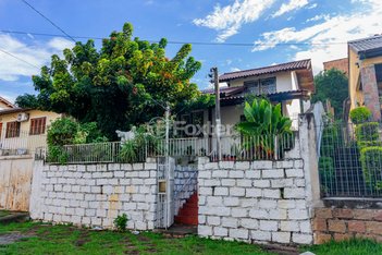 house em Rua Henrique Fraeb, Partenon - Porto Alegre - RS
