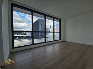 apartment em Rua Valdivia, Hugo Lange - Curitiba - PR
