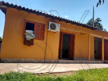 house em Rua Avelino Maciel Neto, Centro - Glorinha - RS