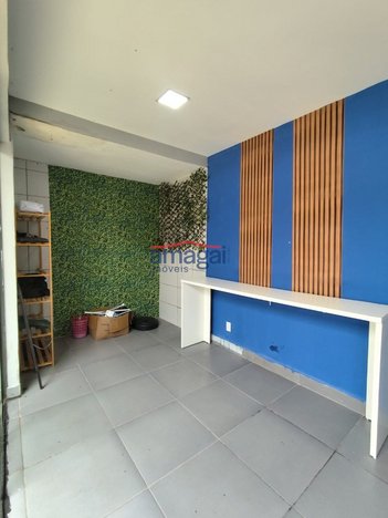 commercial_building em Estrada do Limoeiro, Parque Meia Lua - Jacareí - SP