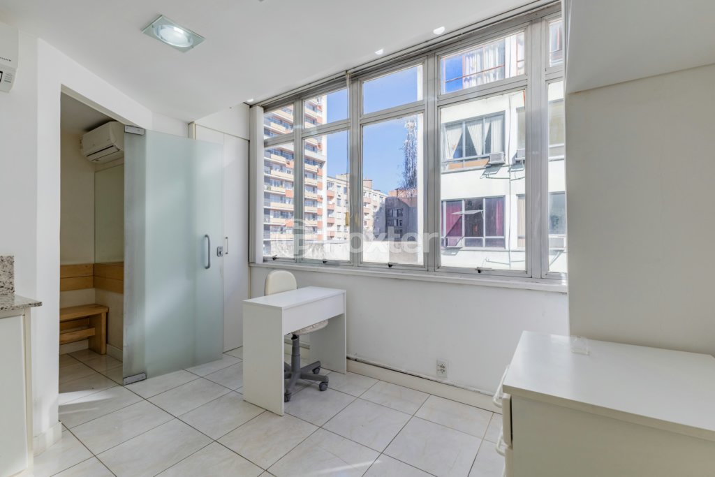 04-CONJUNTO-COMERCIAL-CENTRO-HISTORICO-PORTO-ALEGRE-989941.jpg