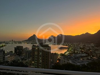 apartment em Rua Casuarina, Humaitá - Rio de Janeiro - RJ