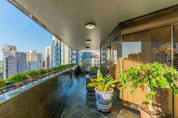 apartment em Rua São Pedro, Cabral - Curitiba - PR
