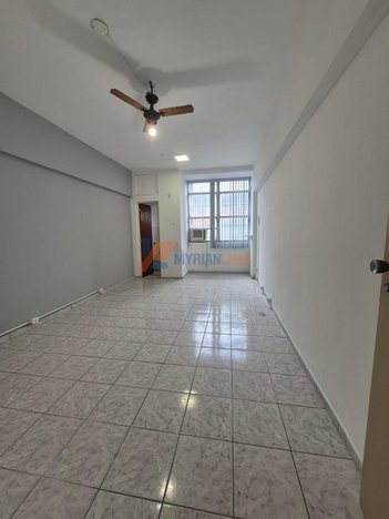 office em Largo Nove de Abril, Vila Santa Cecília - Volta Redonda - RJ