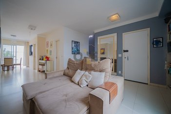 house em Estrada Municipal Walter Steurer, Chácara Pavoeiro - Cotia - SP