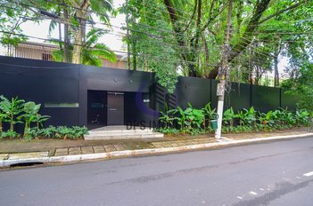 house em Rua Groenlândia, Jardim América - São Paulo - SP