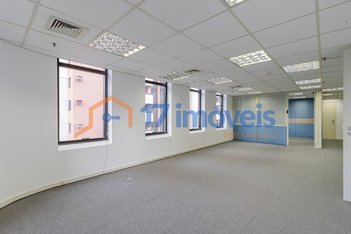 office em Rua Sansão Alves dos Santos, Cidade Monções - São Paulo - SP