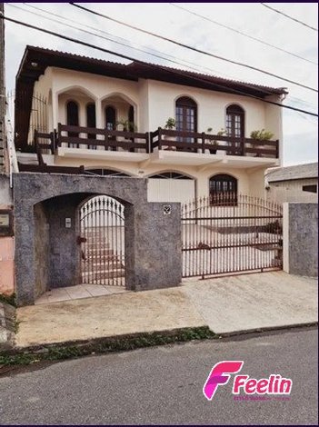 house em Irmã Bonavita, Coloninha - Florianópolis - SC