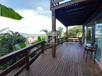 house em Rua Laurindo Januário da Silveira, Lagoa da Conceição - Florianópolis - SC