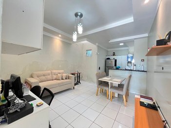 house em Rua Miracel, Siqueira - Fortaleza - CE