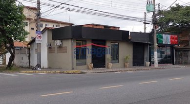 commercial_building em Avenida Presidente Humberto de Alencar Castelo Branco, Conjunto Habitacional Marinho - Jacareí - SP