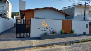 house em Rua São Benedito, Serraria - São José - SC