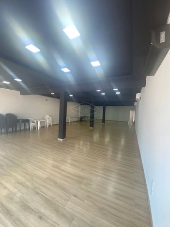 business em Rua Júlio Vieira, Centro - Igaraçu do Tietê - SP