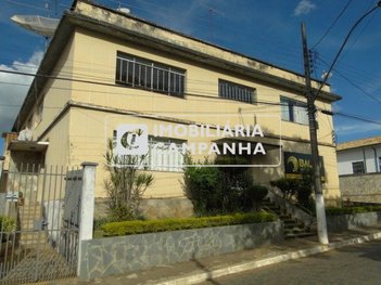 house em Rua Saturnino de Oliveira, Centro - Campanha - MG