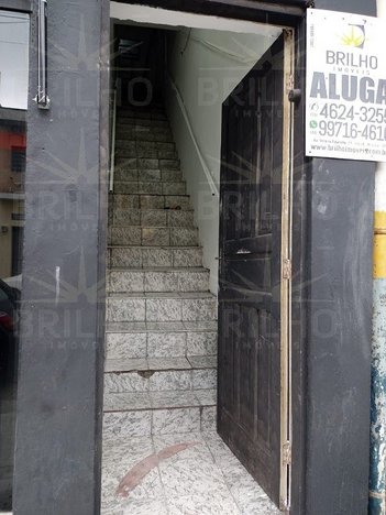 house em Avenida Comandante Sampaio, km 18 - Osasco - SP