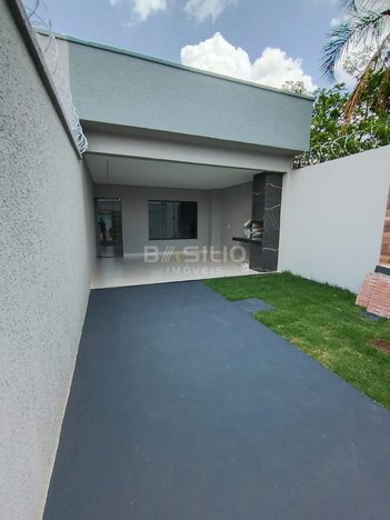 house em Avenida Seringueiras, Residencial Santa Fé - Goiânia - GO