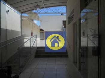 business em Rua Luiz Silvestrone, Vila São João Batista - Jundiaí - SP