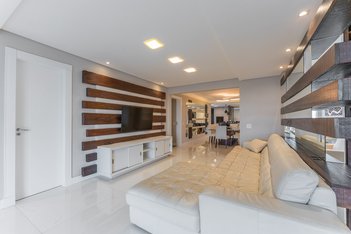 apartment em Rua Castro Alves, Batel - Curitiba - PR
