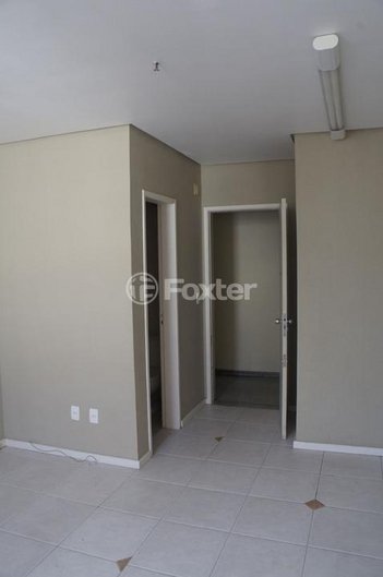 office em Avenida da Cavalhada, Cavalhada - Porto Alegre - RS